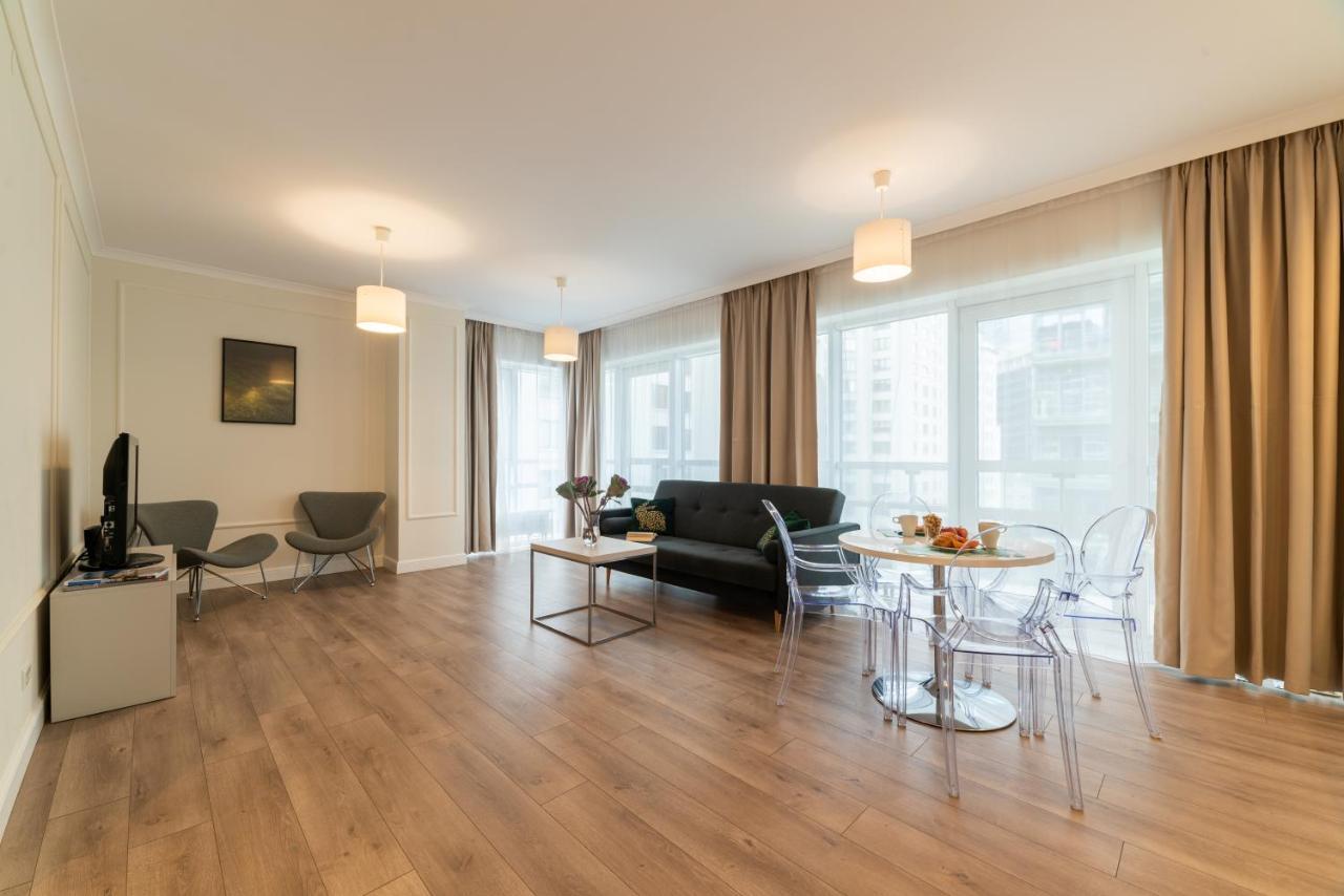 Platinum Towers Aparthotel