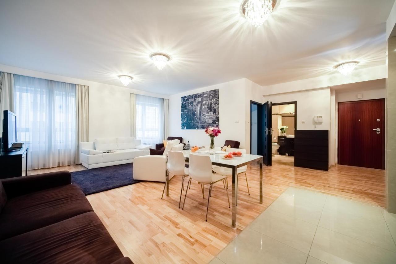 Aparthotel Platinum Towers 3*
